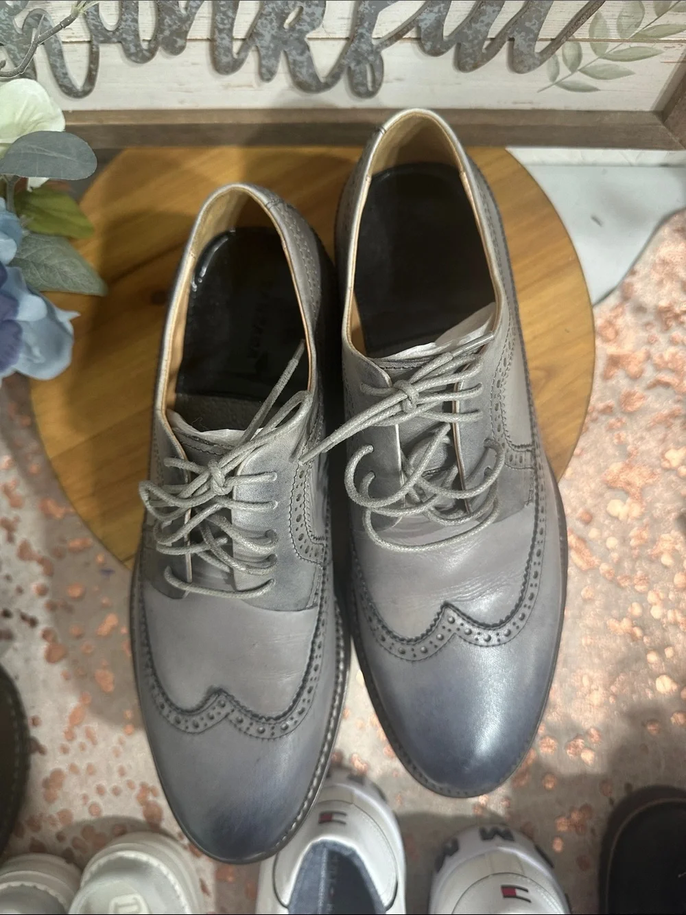 NWOT Men's Wingtip Derby Oxfords in Silver-Gray